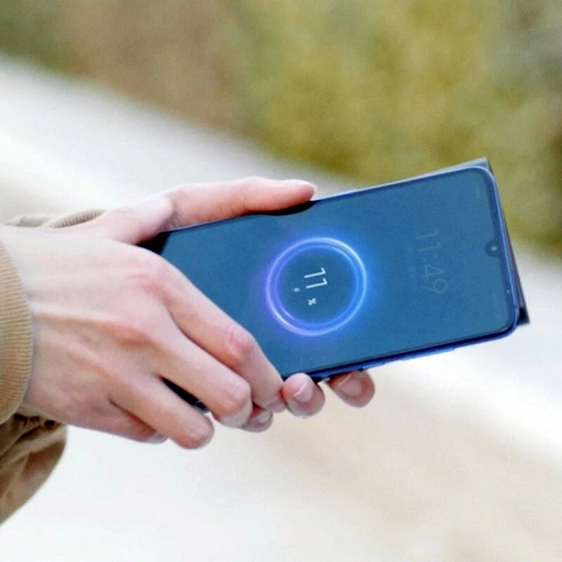 Xiaomi Mi Wireless Power Bank Universal Charger 10000mAh Fast Quick Charging Pad - Image 4 of 4