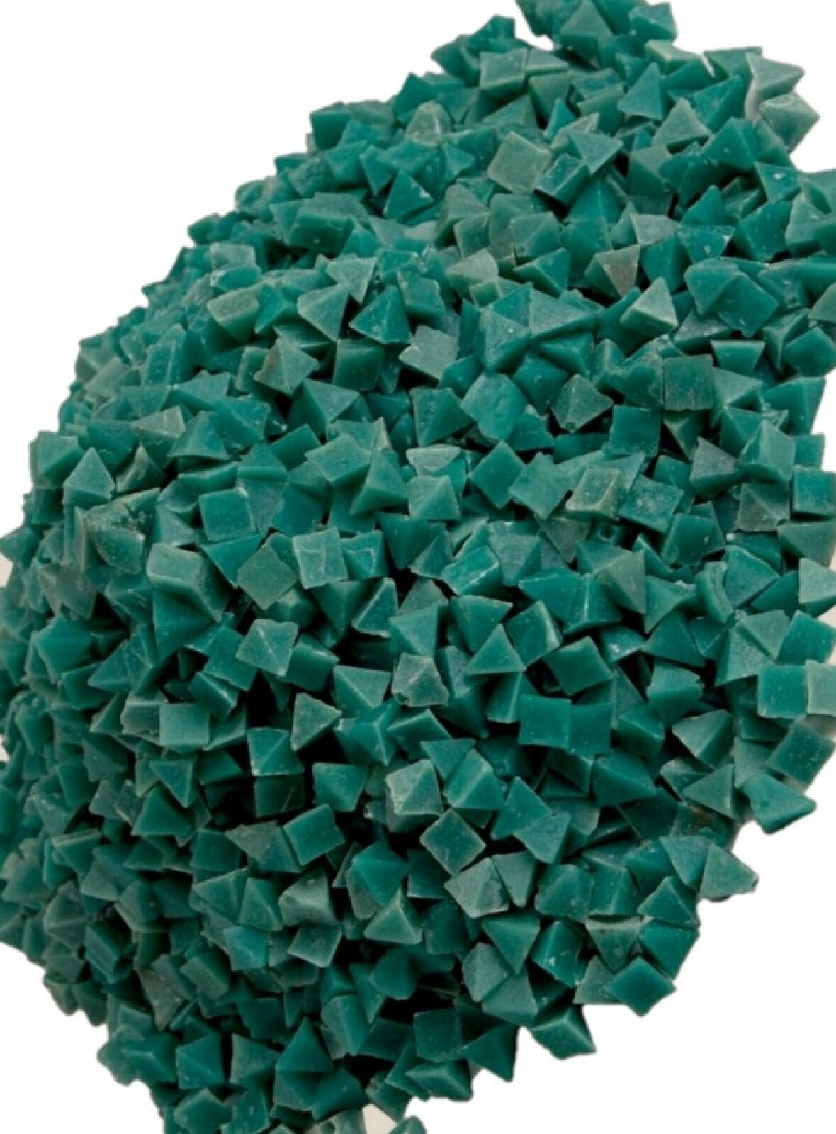 2 LB RESIN TUMBLING MEDIA RUST CUTTING ABRASIVE TUMBLER GREEN 1/4" PYRAMID SOFT eBay