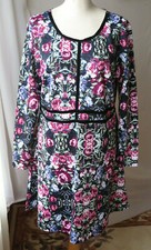 LONG SLEEVE SCOOP NECK MULTICOLOR ZIP BACK BEAUTIFUL FLORAL DRESS LARGE