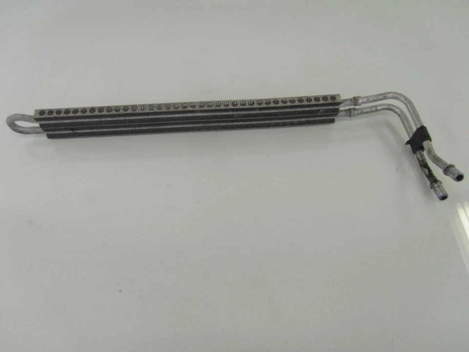 07-11 BMW 328i Serie 3 1 E90 Transmisión de aceite eléctrico Enfriador de dirección OEM Fábrica Foto 2 de 4