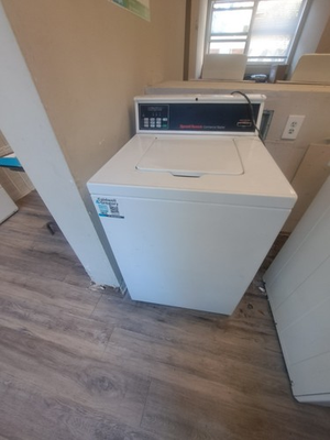 #ad Used Speed Queen Commercial Top Load Washer 1PH 120V 60HZ Coin Operated $725.00