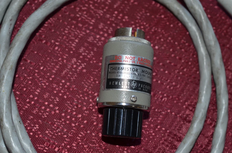 Hewlett Packard thermistor mount Model 478A 200 ohms with cable tested - Image 4 of 4