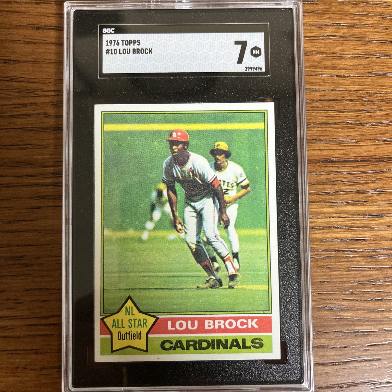 1976 Topps - Lou Brock #10 SGC 7 Cardinals HOF