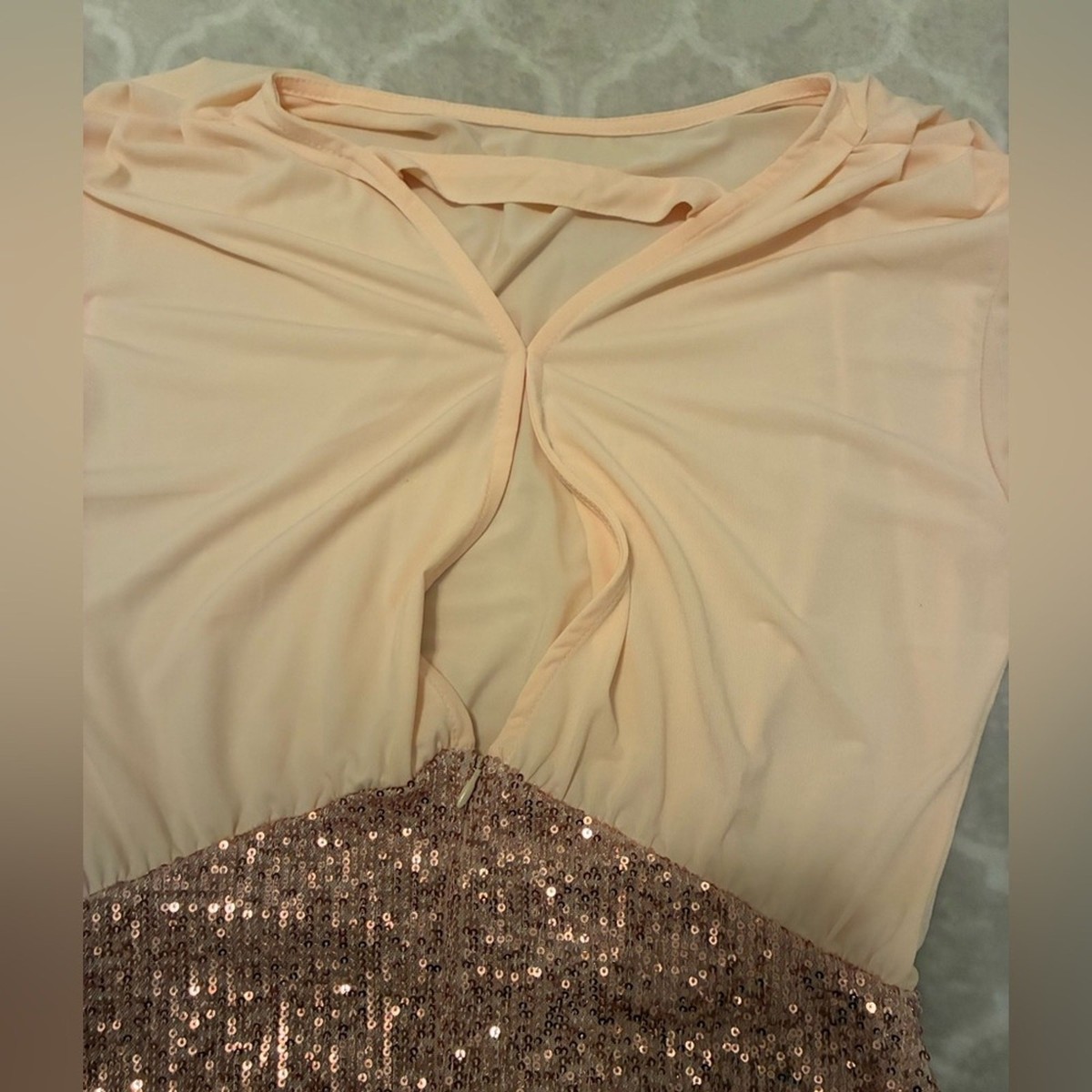 venus gold sequin dress Elegant mini in Cream and size small spaghetti strap dress