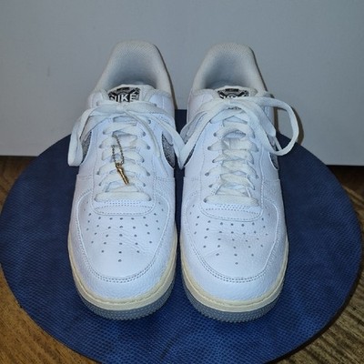 limited-edition Air Force 1 Low exclusive tongue label. sz. 8 Mic Charm(#1714)