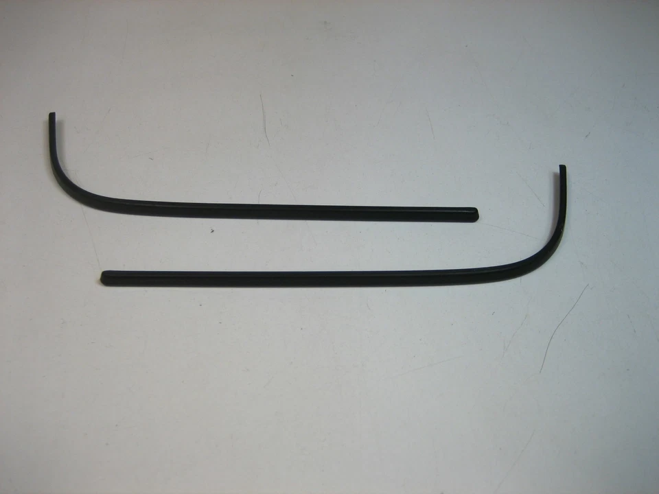 Volvo 240 GLT GT Turbo Left and Right Front Bumper Trim Black 242 244 245 - Image 4 of 4