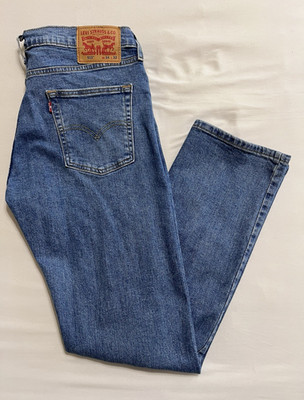 Levi s 513 Slim Straight Jeans Men s W34 L32 Medium Wash Blue WaterLess EUC