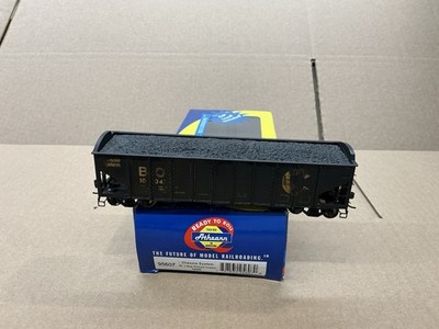 ATHEARN HO SCALE GÜTERWAGEN WAGGON 40  3 BAY HOPPER CAR CHESSIE SYSTEM WEATHERED