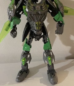 LEGO Bionicle Lewa Uniter of Jungle 71305 + Uxar Creature of Jungle 71300 - Read