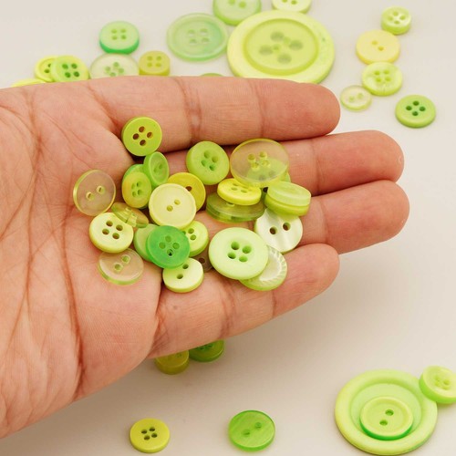 30g Green Series Resin Buttons for Sewing Scrapbooking Clothing Handmade Decor - Picture 5 of 5