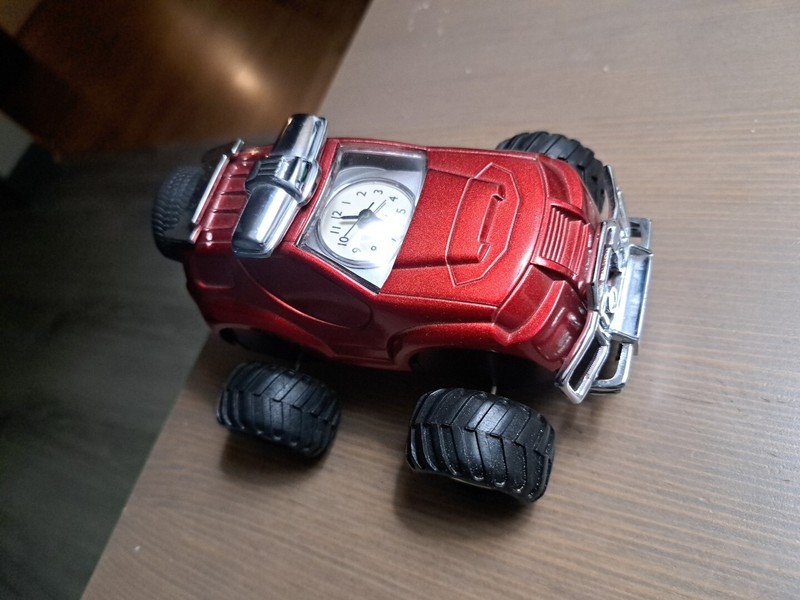 Quartz Desk  Clock Car