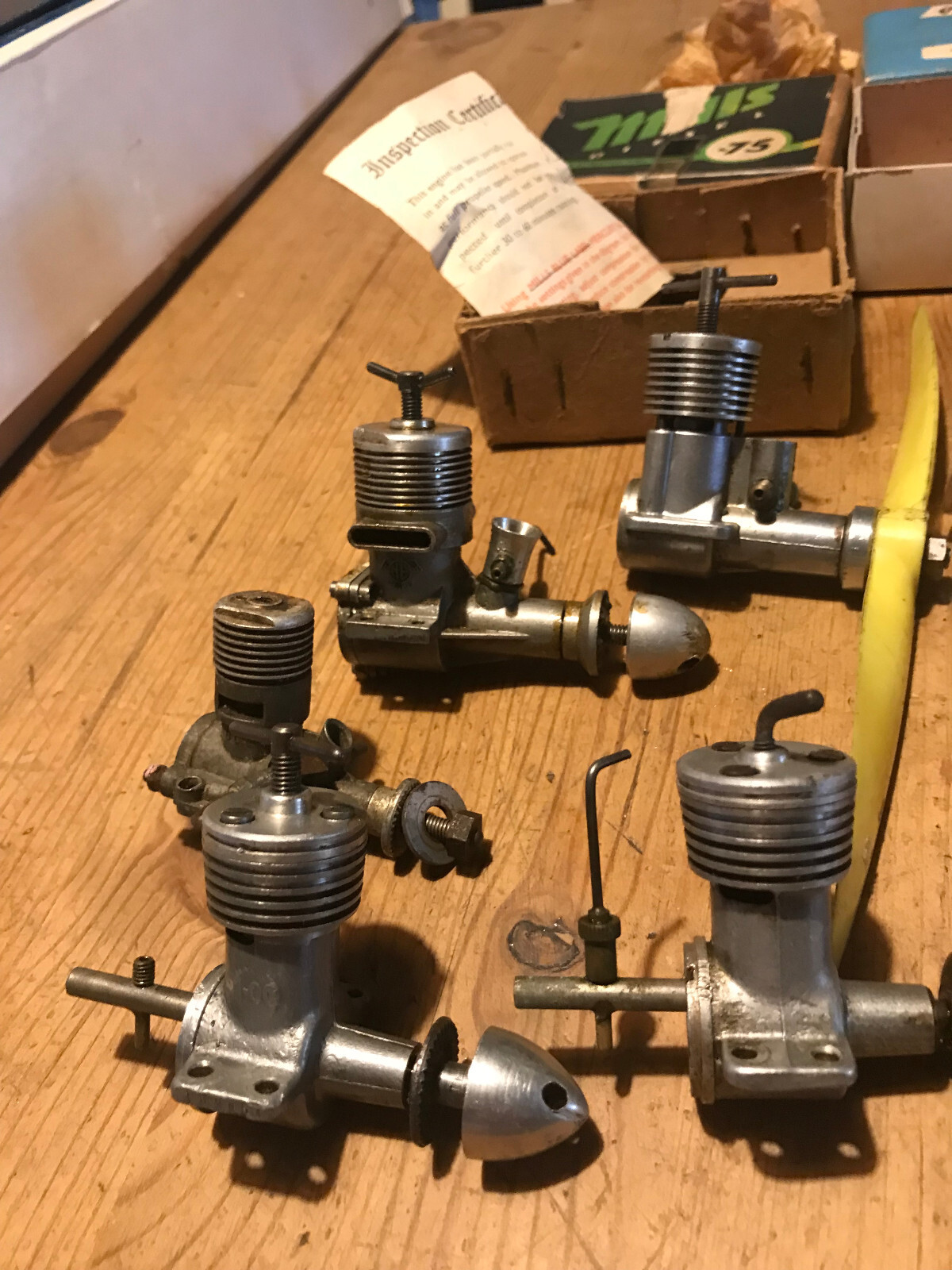 COLLECTION OF 10 VINTAGE MODEL DIESEL ENGINES ED DC PAW +2 EMPTY BOXES