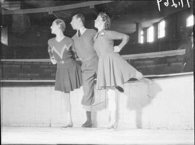 Figure Skaters Ernest Baier Of Berlin Germany Maxi Herber Of Muni - Old Photo