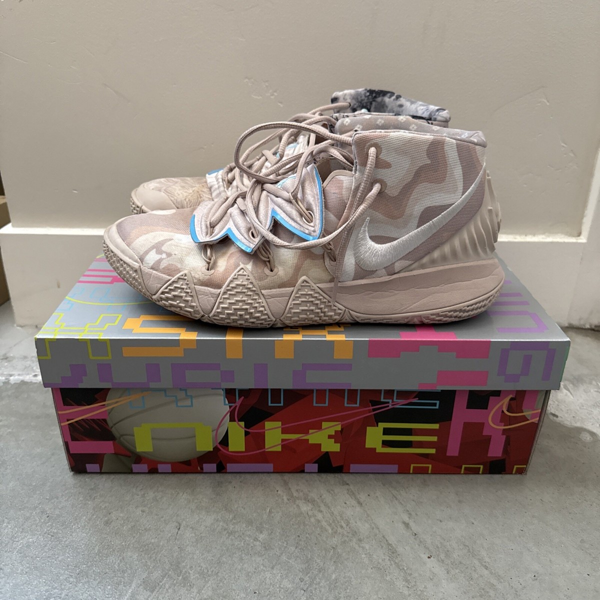 NIKE KYRIE KYBRID S2 USED SIZE 11.5 FOSSIL STONE GLACIER ICE