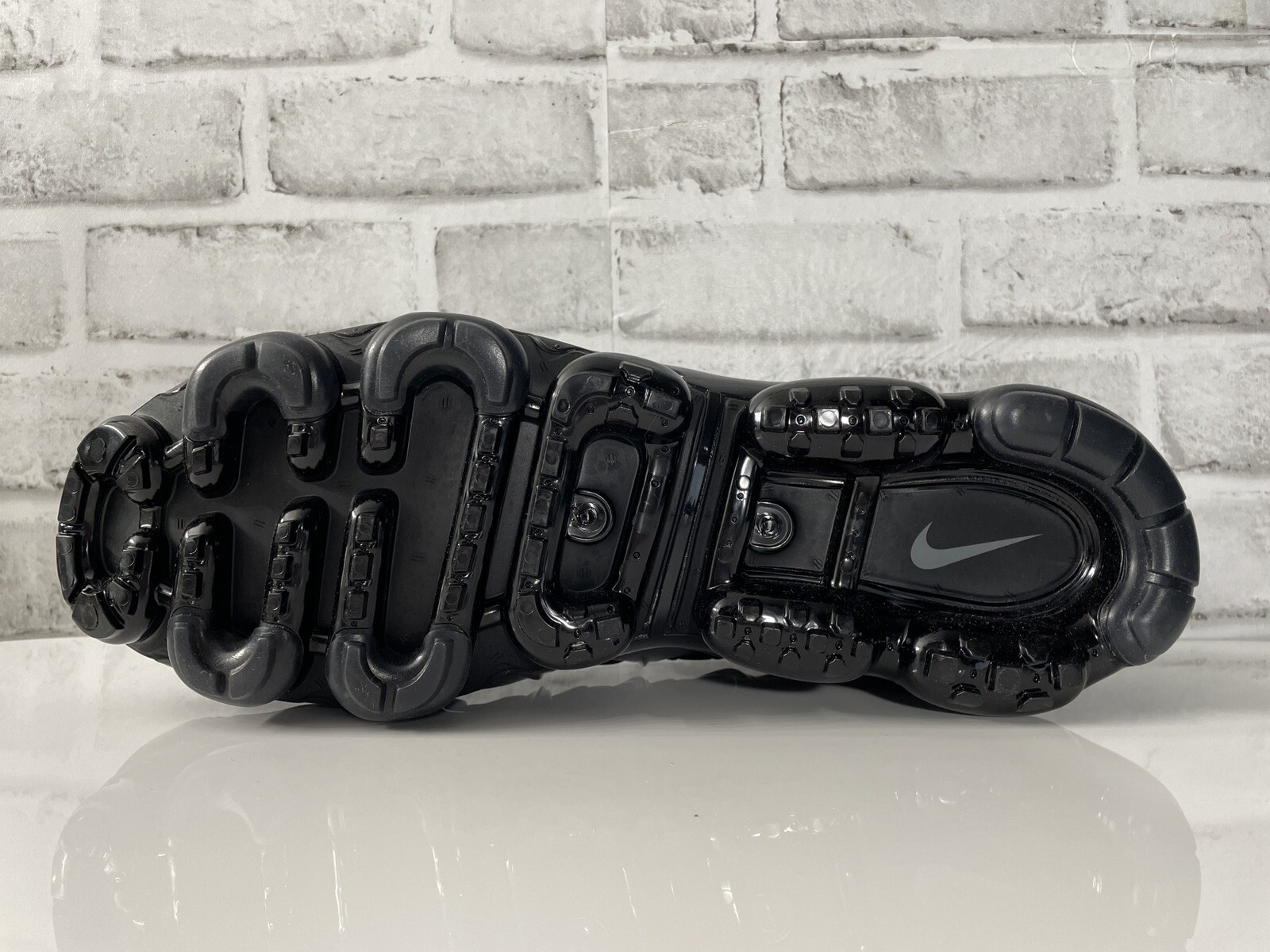 Nike Air VaporMax Plus Triple Black 