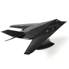 1/72 F-117 Nighthawk Stealth Attack Aircraft USAF Jet Model Edwards 85-831