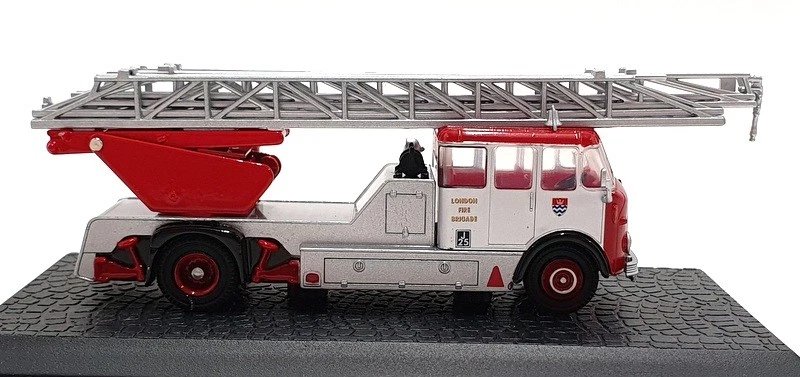 Oxford Diecast 1/76 Scale 76AM001 - London Fire Brigade AEC Mercury TL - Image 3 of 4