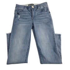 Democracy Women's Size 2 AB Technology Light Wash Distressed Frayed Hem Jeans