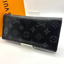 Louis Vuitton Portefeuille Brazza Monogram Eclipse Long Wallet 7.48 x 3.93 x0.78