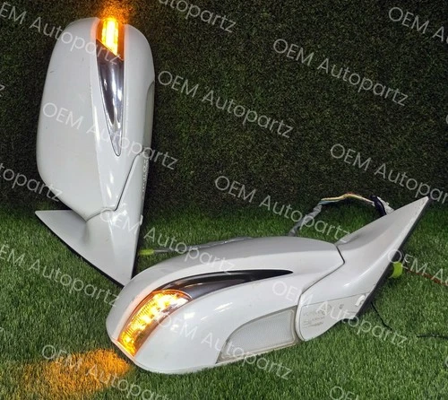 2009-2011 Lexus GS350 GS460 GS450H Side mirror Pair with Led light Oem used