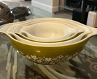 PYREX Green Spring Blossom Cinderella Crazy Daisy Nesting Mixing Bowls 441-444