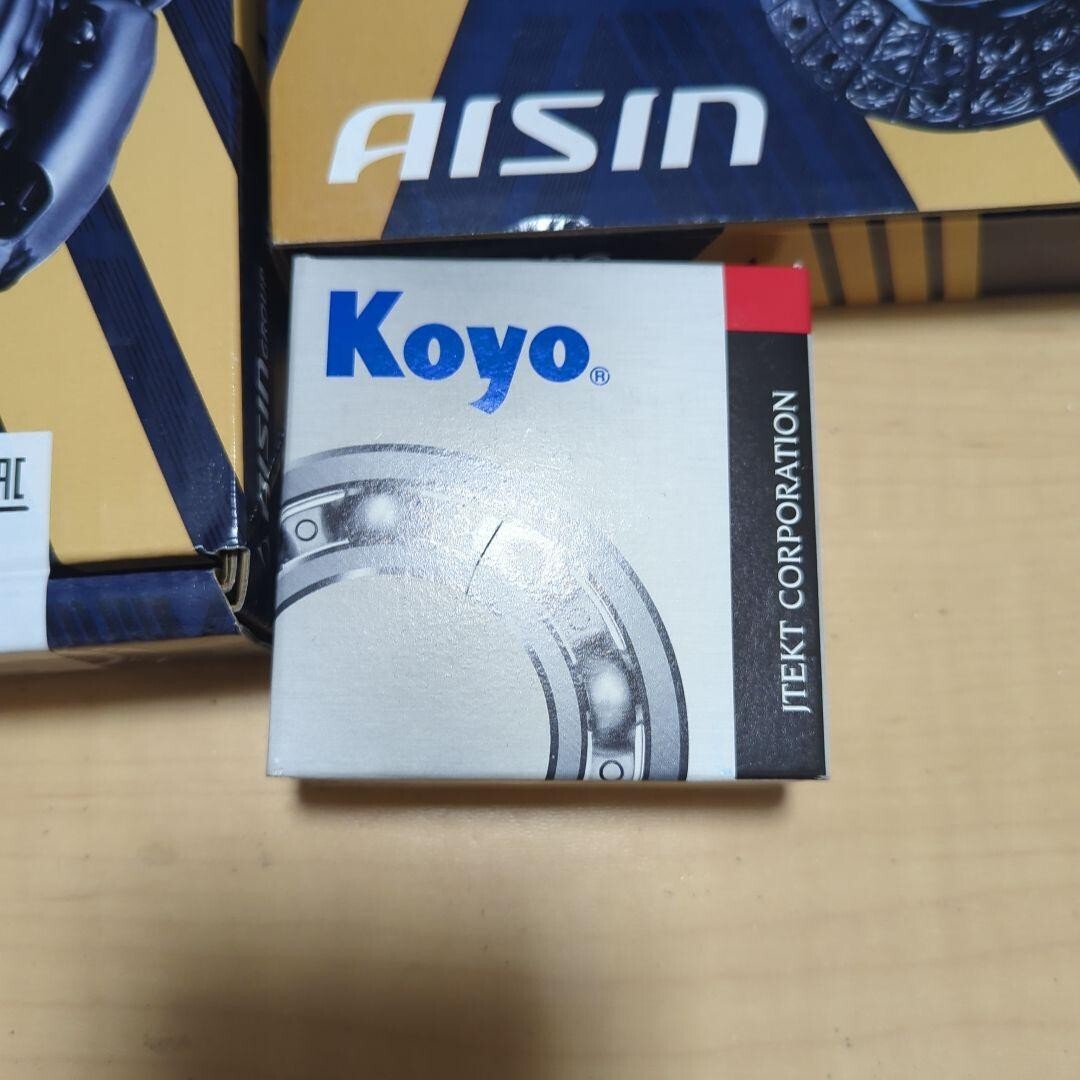 【在庫処分】【激安販売】AISIN　クラッチ　キャリー DD51T　3点セット 在庫処分】【激安販売】AISIN クラッチ キャリー DD51T 3点