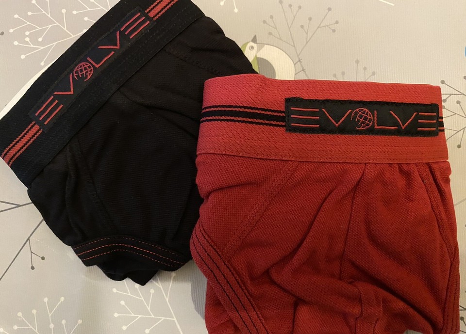 2 Pack 2xist EVOLVE Target Underwear Men Medium No Show Briefs Red