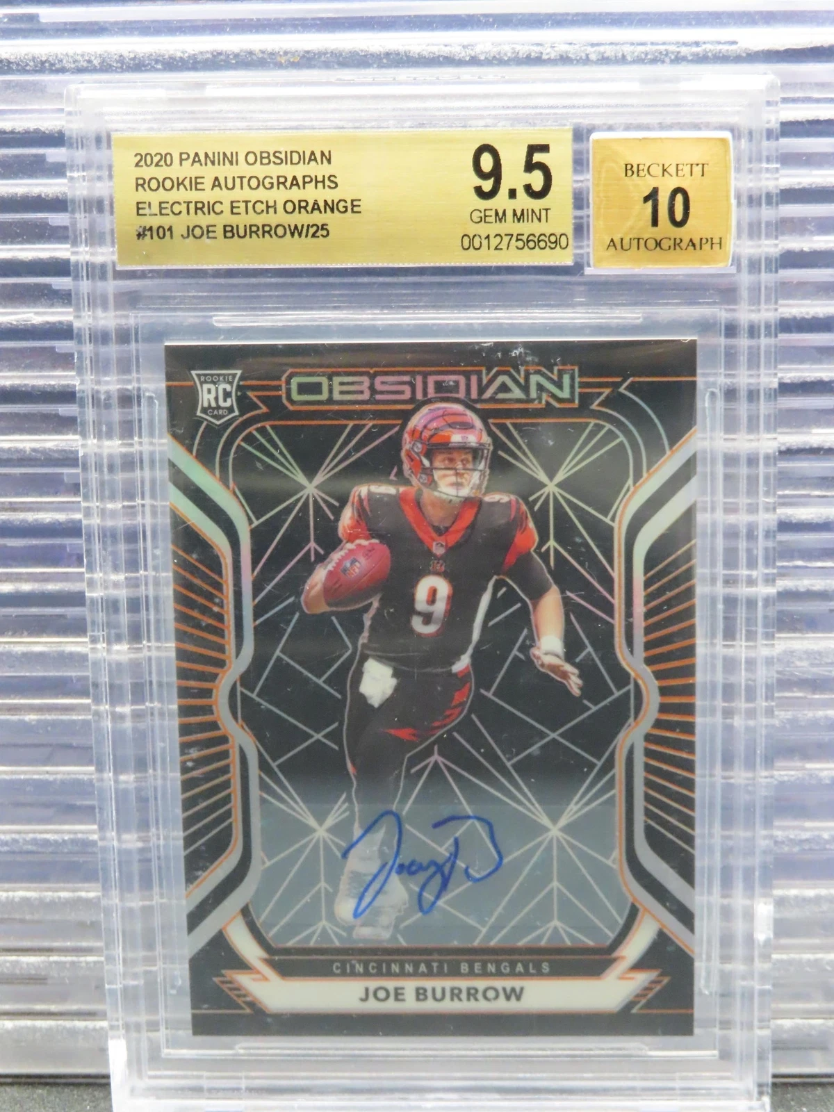 Joe Burrow Panini Obsidian #101 Autograph-Electric Etch Orange