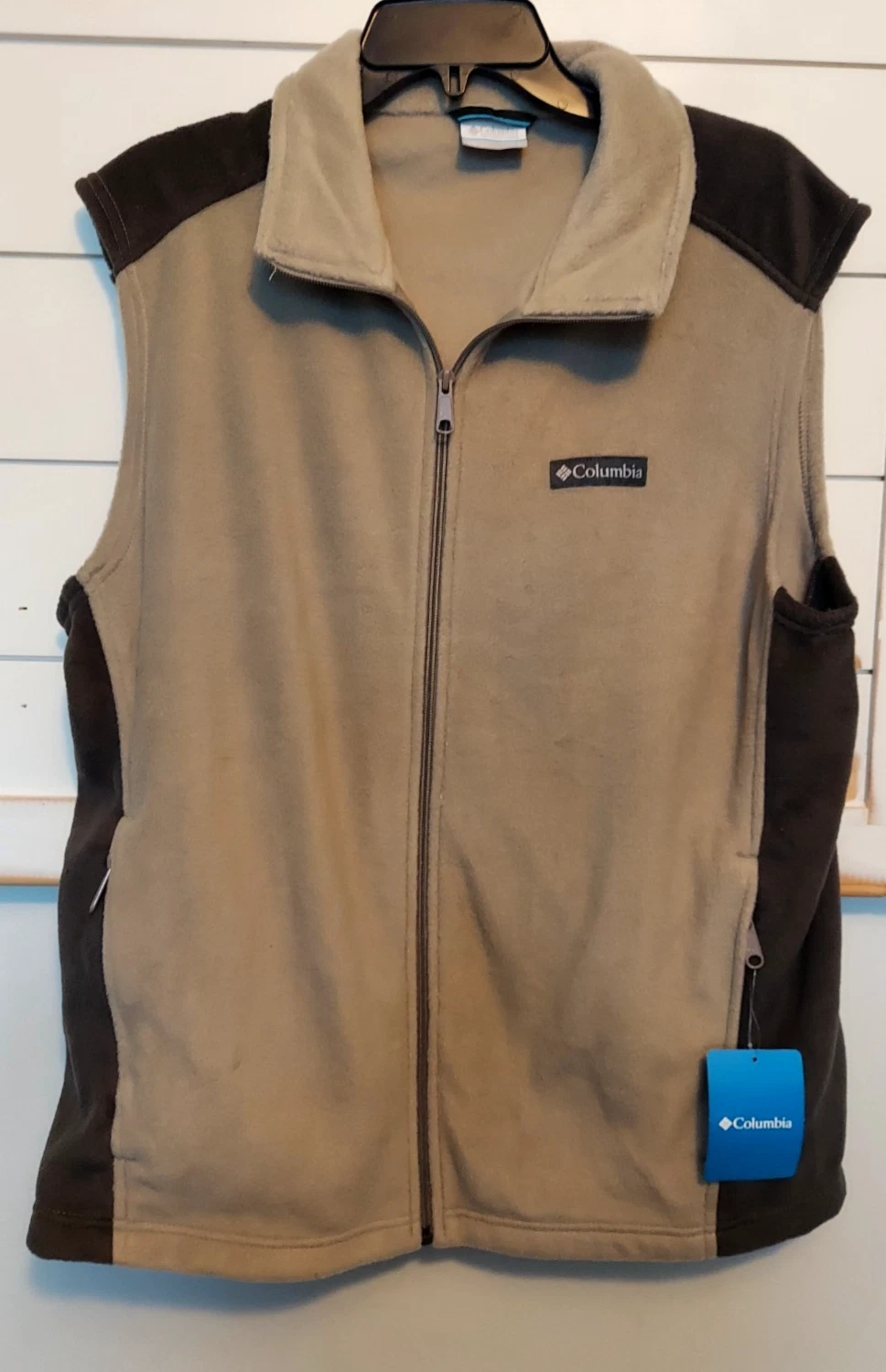 Columbia Men's Large Fleece Vest Full Zip Collar Pockets Beige Brown NWT