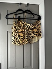 Skims new with tags cami and shorts sleep set size XL