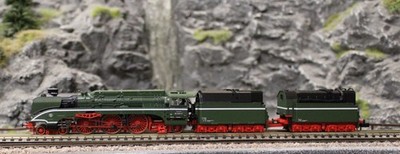 Arnold HN2665 Dampflokomotive 02 0201-0 DR - Spur N - Neu - OVP