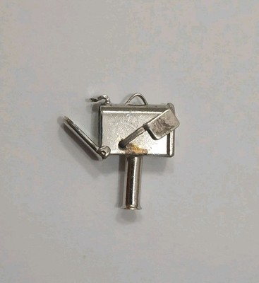 Vtg. Articulated Sterling Silver Charm Rural Mailbox With Moving Flag, Box Opens