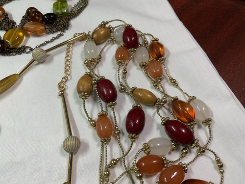 Jewellery Great Job Lot Acrylic, Retro, Boho, Mixed Style Necklaces x8 - Picture 3 of 18