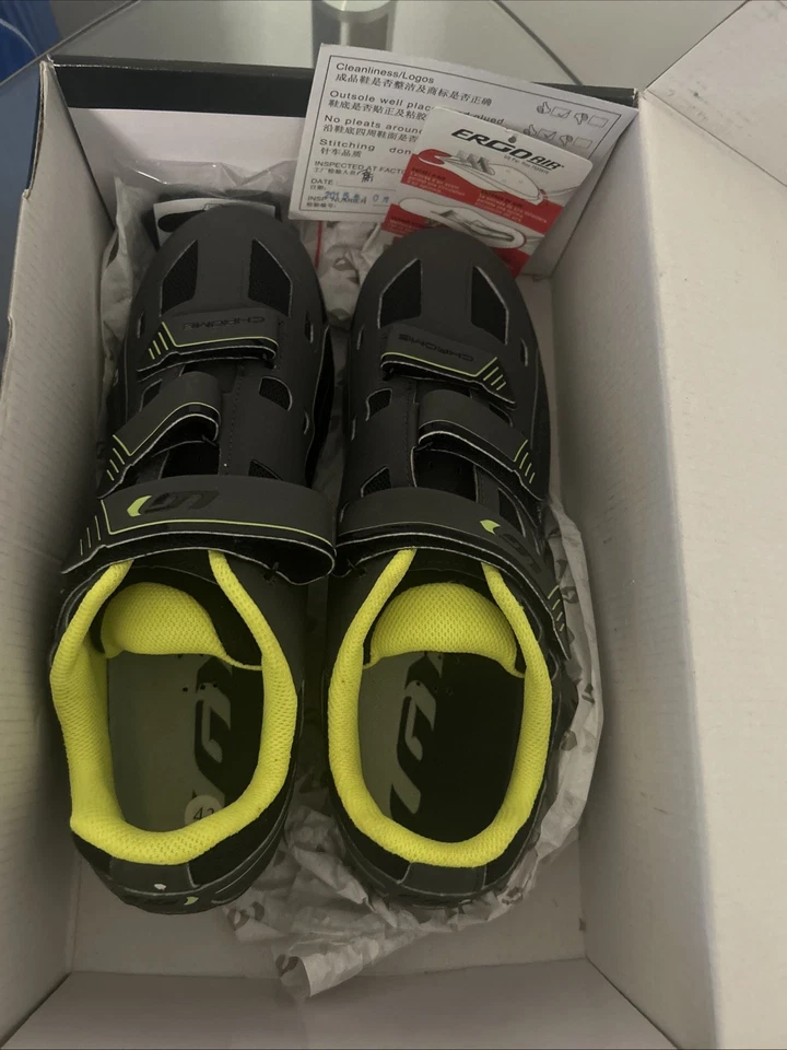 Zapatos de ciclismo Louis Garneau cromados para hombre 9,5, excelente estado con caja Foto 2 de 4