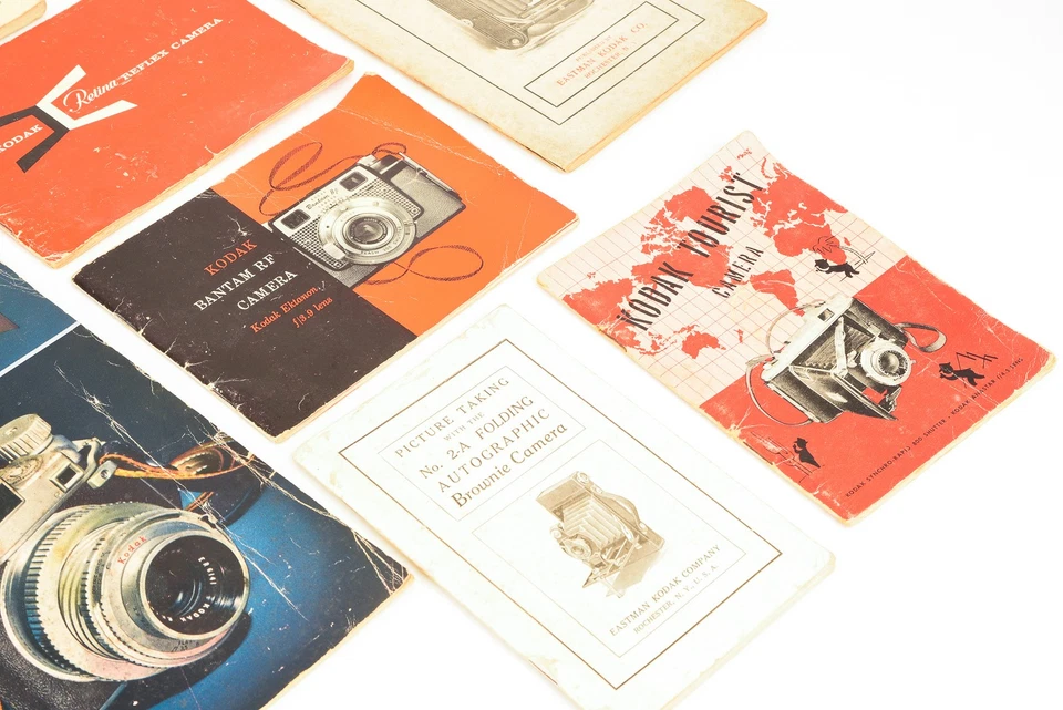 Kodak Lot of Vintage Camera Instruction Manuals Medalist Bantam Brownie Retina - Image 2 of 4