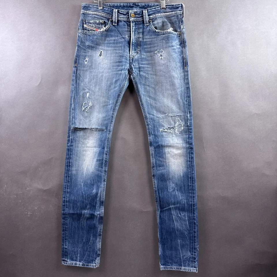 Jeans masculino Diesel 33x36 azul Thavar desbotado destruído 008B9 (Tag30x34) - Imagem 2 de 4