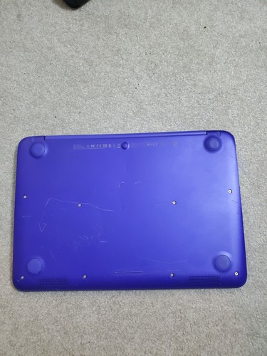 HP Stream TPN-Q155 - 13" - Celeron N3050 1.60GHz - 2 GB RAM - 32 GB Purple - Picture 4 of 4
