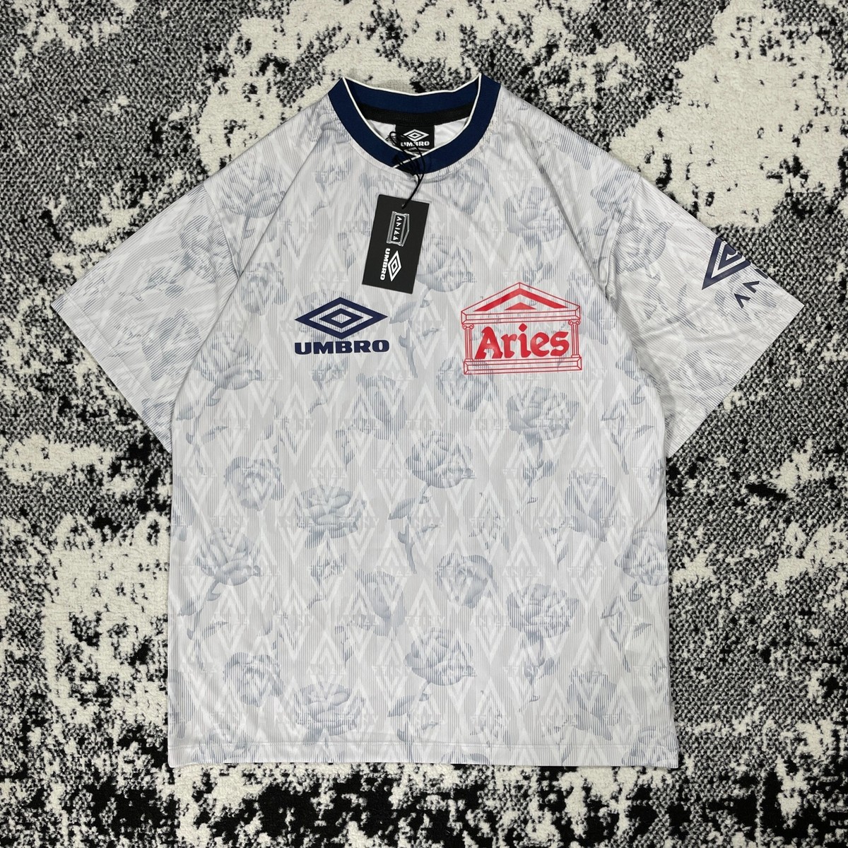 ★ARIES★ United Color Embroidered Short Sleeve T-Shirt Whit ARIES X UMBRO WHITE ROSES SS FOOTBALL JERSEY | eBay
