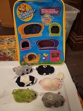 Zhu Zu Pets Hamster Hangout Case With 6 Hamster Pets, 1 Felt Mouse Mice