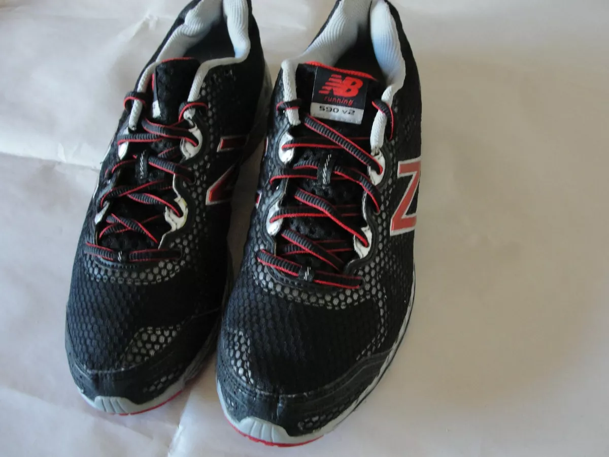 New Balance 590v2 Black Athletic Running Shoes Men s Size 10.5