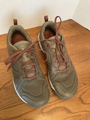 Vasque Womens Vibram Olive Hiking Walking Shoes SZ 10.5M