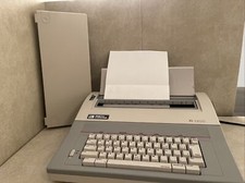 Smith Corona Electronic Typewriter - XL1800 Tested.  Needs New Ribbon. thumbnail