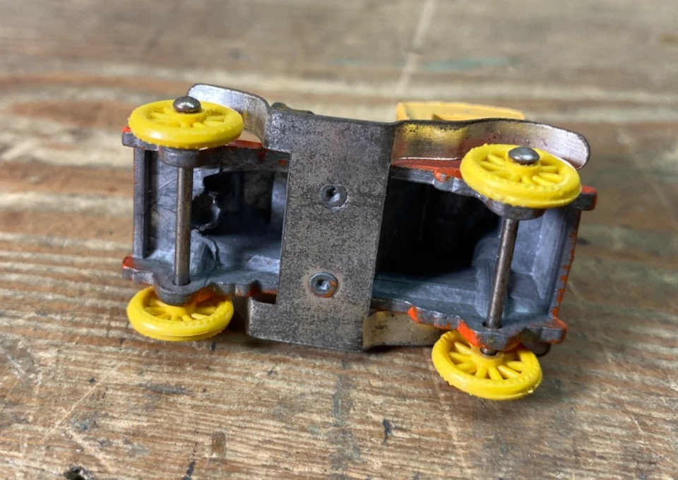 Charbens Miniature Series #12 Vauxhall Hansom CAB 1905 - Image 4 of 4