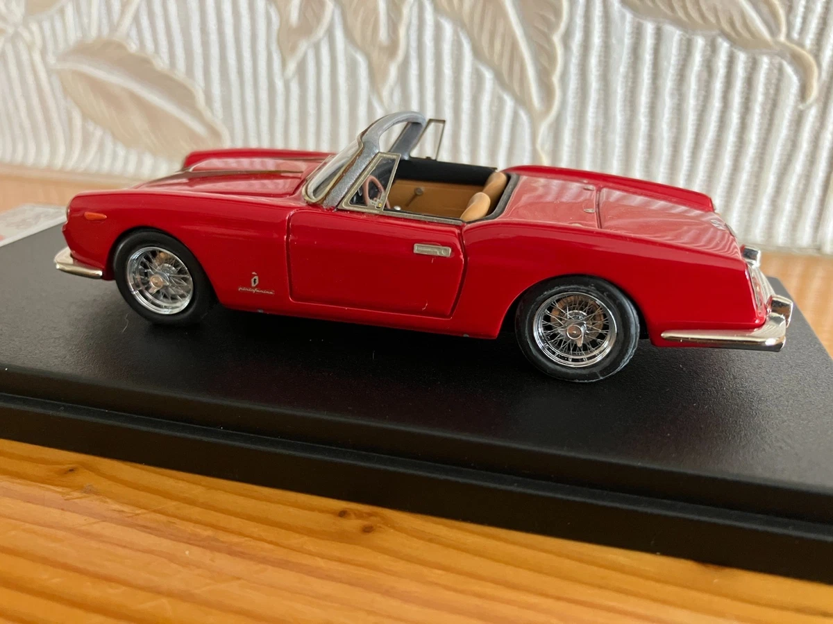 JOLLY-MODEL JL6001 Scale 1/43 | FERRARI 330 TRI SPIDER N 14 TEST 24h LE Mans 1962 Red