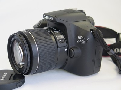 Canon EOS 2000D Kit mit EF-S 18-55mm IS II