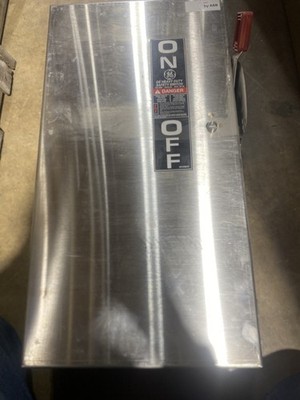 TH4323SS GE 100A 240V FUSIBLE SS DISCONNECTS NEW NO BOX (2 AVAILABLE) FREE...