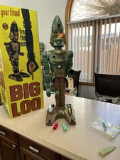 Vintage 1963 Big Loo Marx Robot Toy 36" Tall