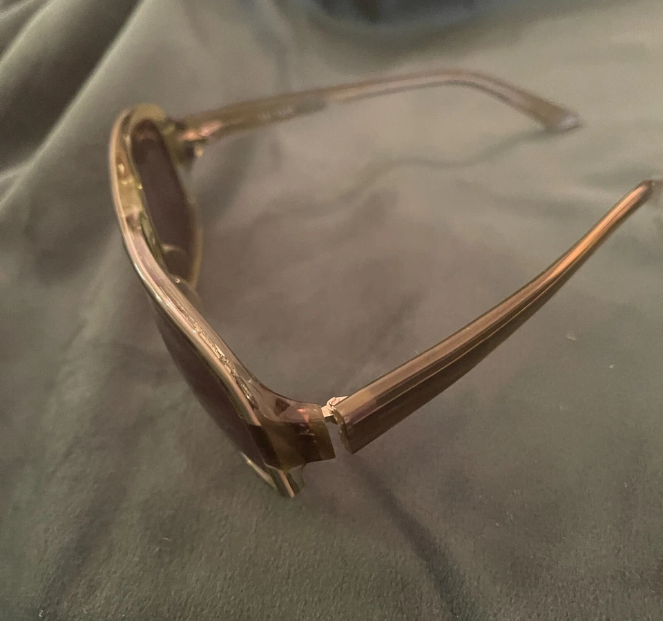 Gafas de sol Vera Wang marco verde musgo gafas de lujo Foto 4 de 4