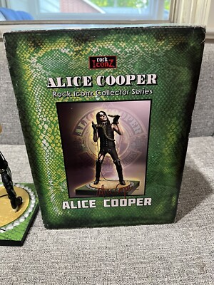 Alice Cooper 2017 KnuckleBonz Rock Iconz Billion Dollar Babies
