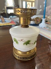 Vintage Hand Painted Ivy Milk Glass  Brass Bedside Table Lamp approx 8"